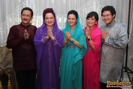 Foto Sheza Idris