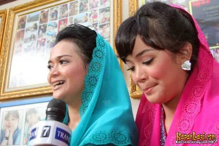 Foto Sheza Idris