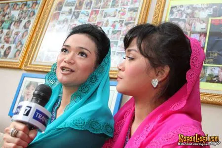 Foto Sheza Idris