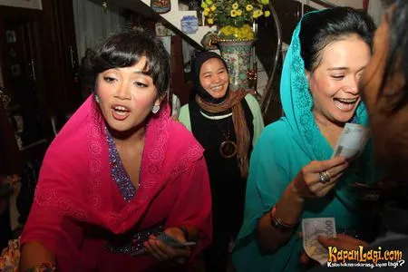 Foto Sheza Idris