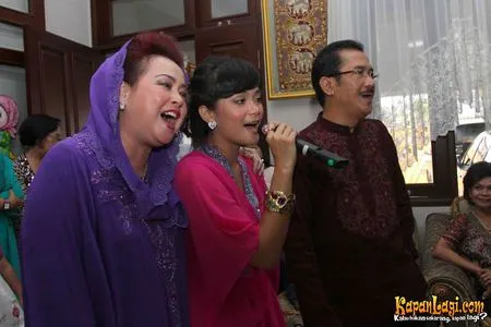 Foto Sheza Idris