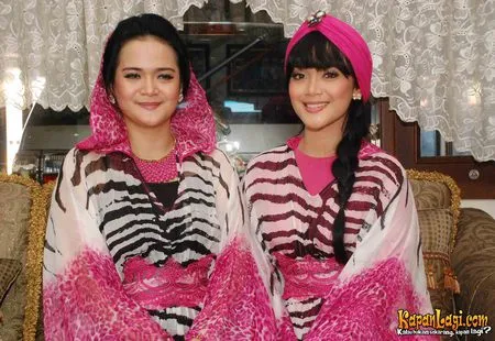 Foto Sheza Idris