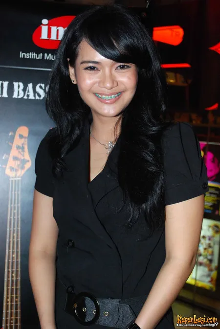 Foto Shezy Idris