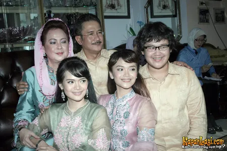 Foto Shezy Idris