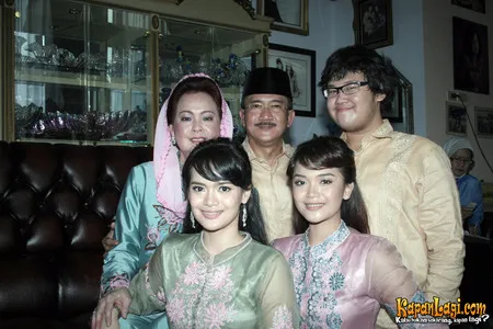 Foto Shezy Idris