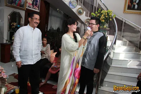 Foto Shezy Idris
