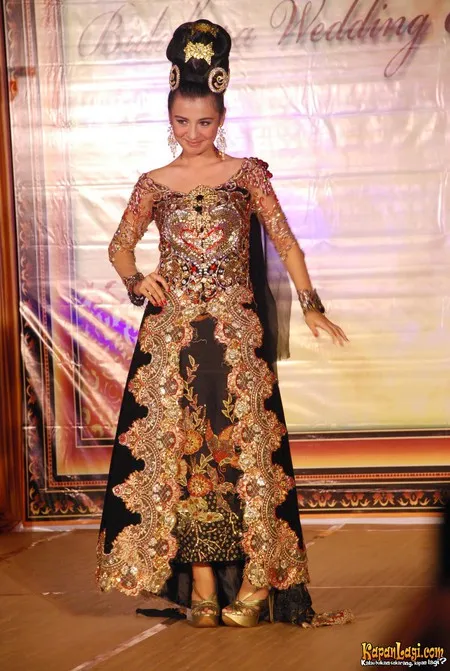 Foto Shireen Sungkar
