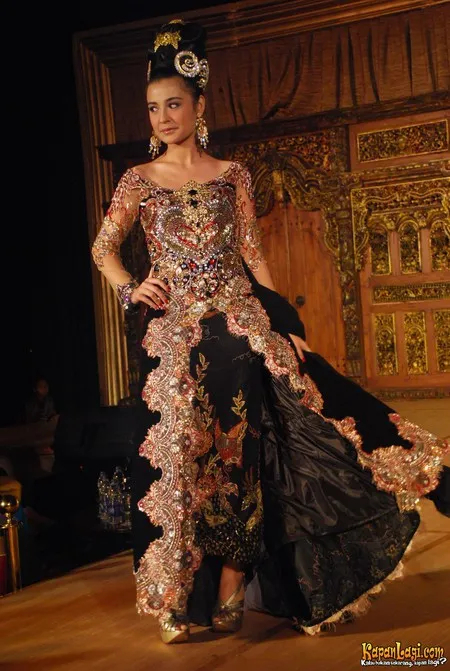 Foto Shireen Sungkar