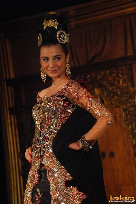 Foto Shireen Sungkar. Nomor Foto: 1045