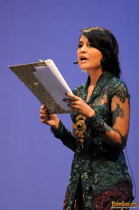 Foto Shireen Sungkar