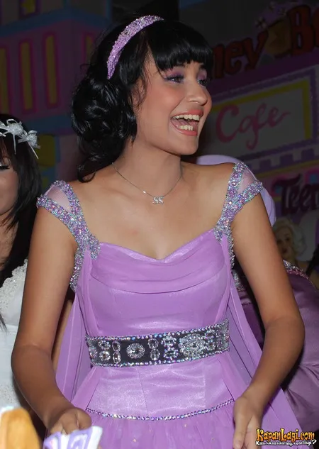 Foto Shireen Sungkar
