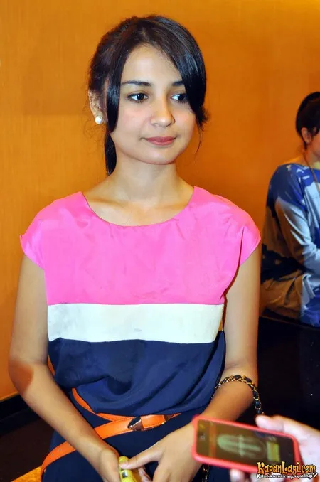 Foto Shireen Sungkar