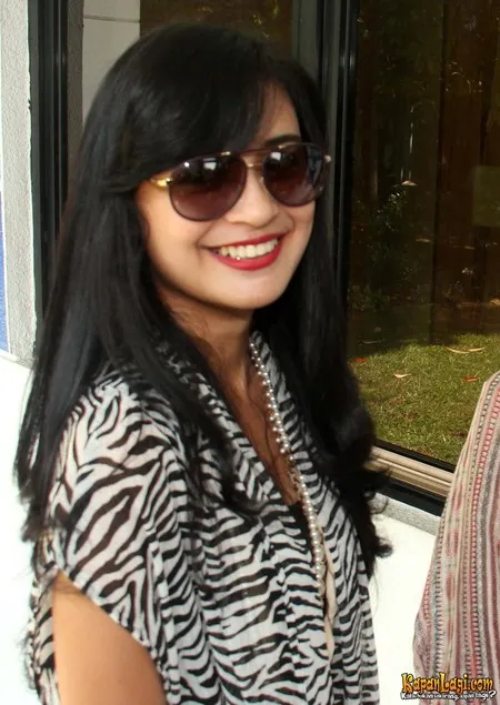 Foto Shireen Sungkar