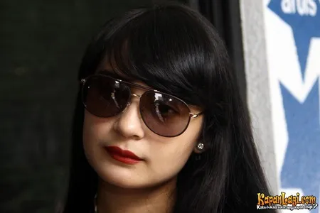 Foto Shireen Sungkar