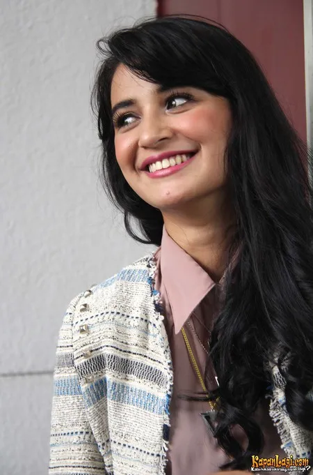 Foto Shireen Sungkar