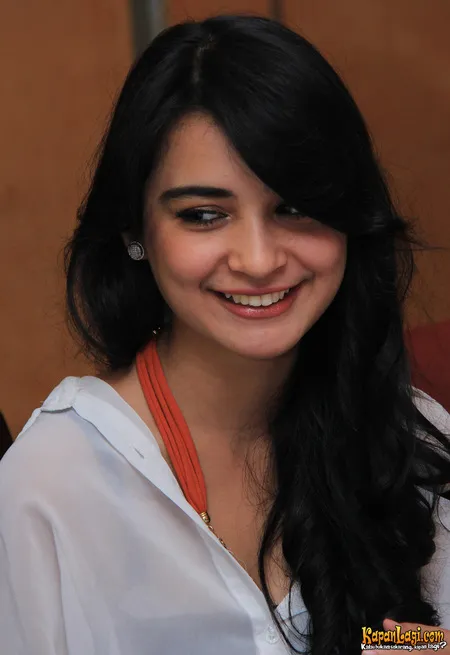 Foto Shireen Sungkar