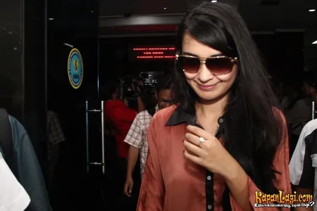 Foto Shireen Sungkar