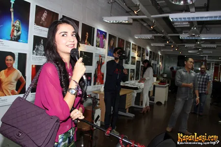 Foto Shireen Sungkar