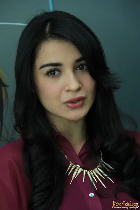 Foto Shireen Sungkar