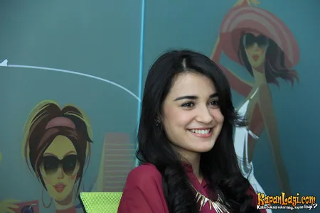 Foto Shireen Sungkar