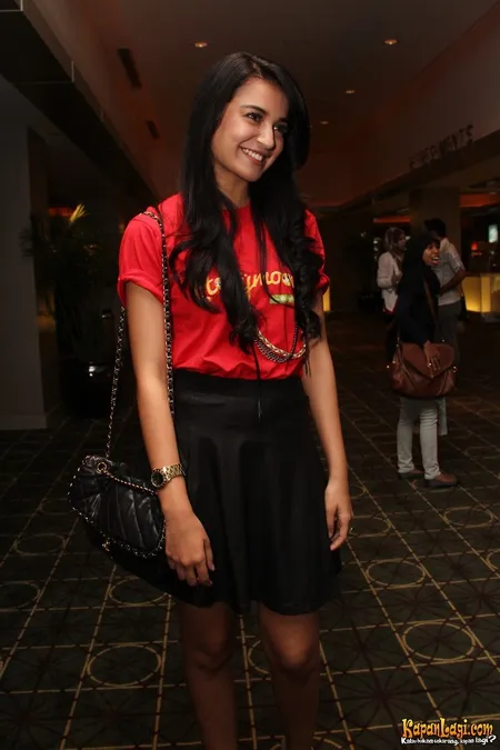 Foto Shireen Sungkar