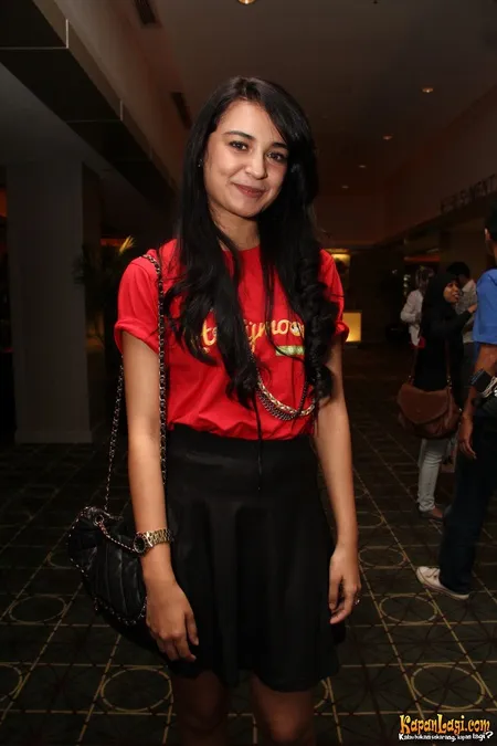 Foto Shireen Sungkar
