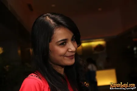 Foto Shireen Sungkar