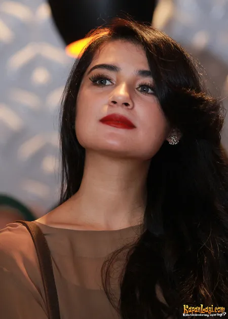 Foto Shireen Sungkar