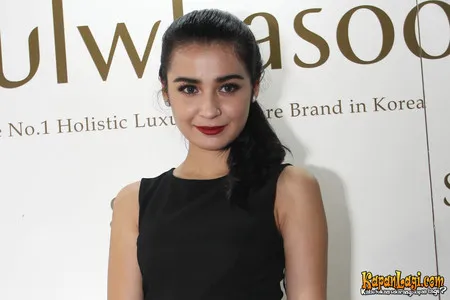 Foto Shireen Sungkar