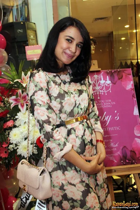 Foto Shireen Sungkar