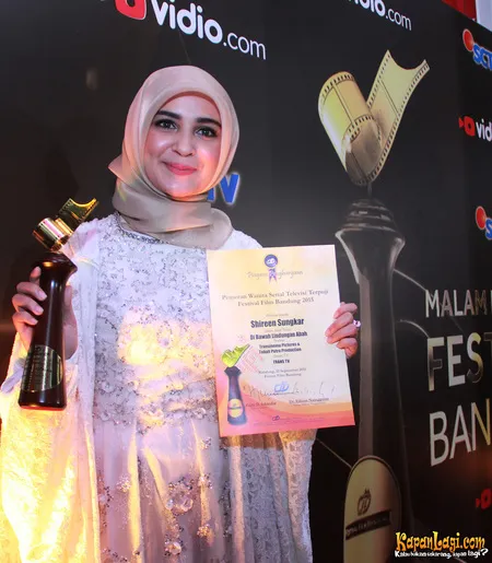 Foto Shireen Sungkar