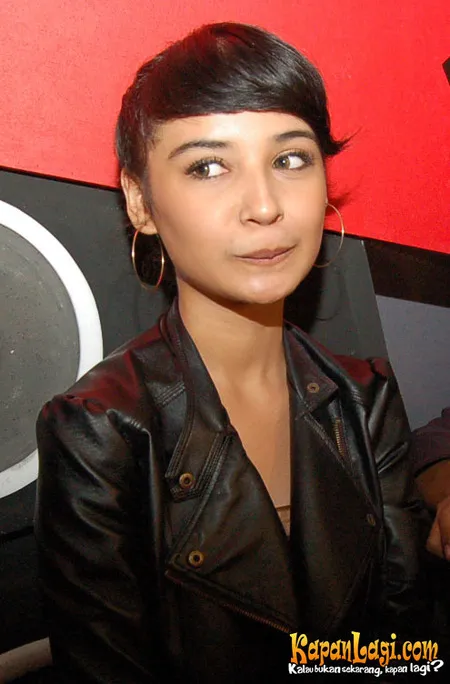 Foto Shireen Sungkar