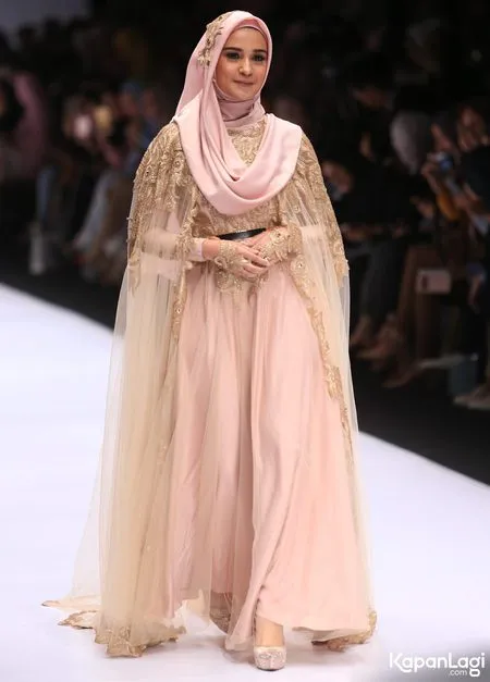 Foto Shireen Sungkar