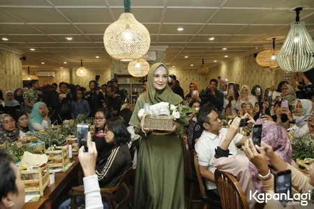 Foto Shireen Sungkar