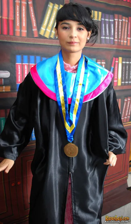 Foto Shireen Sungkar