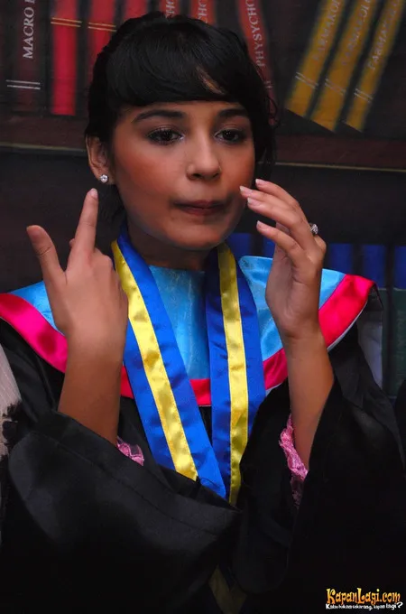 Foto Shireen Sungkar