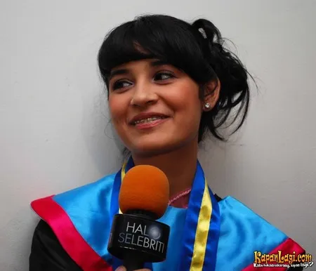 Foto Shireen Sungkar