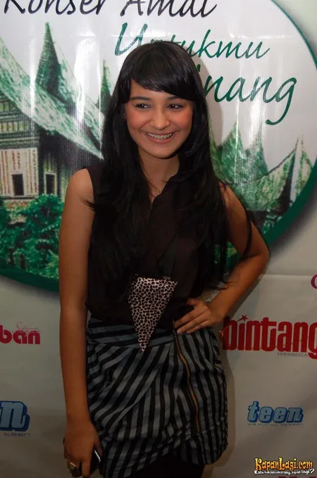 Foto Shireen Sungkar