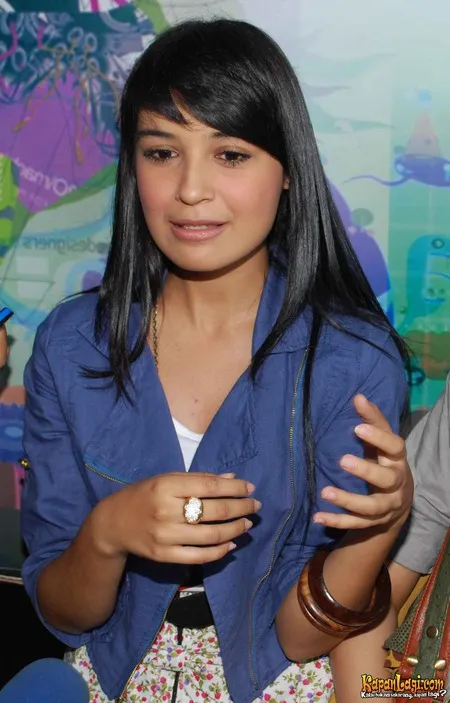 Foto Shireen Sungkar