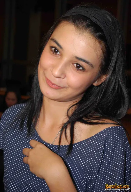 Foto Shireen Sungkar
