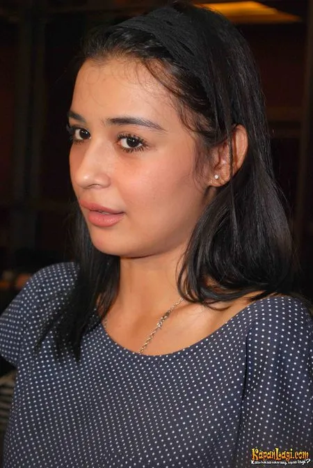 Foto Shireen Sungkar