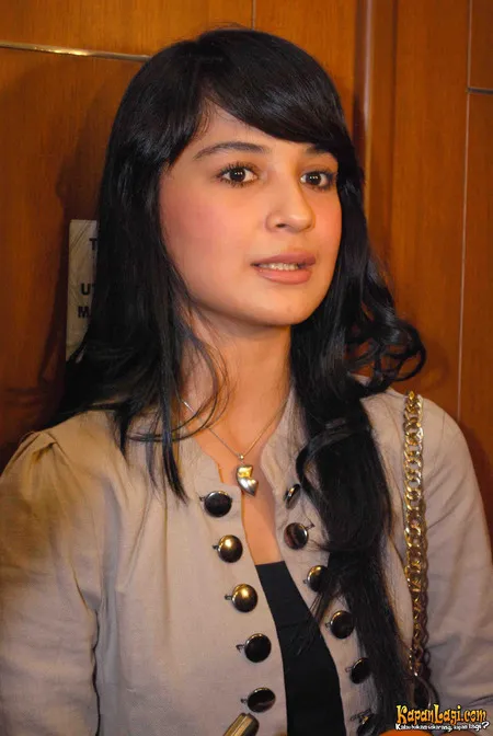 Foto Shireen Sungkar
