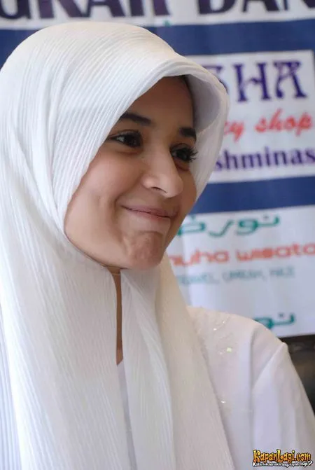 Foto Shireen Sungkar