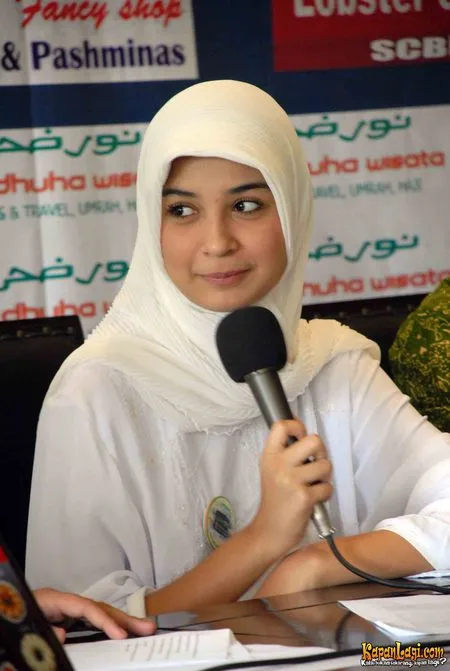 Foto Shireen Sungkar