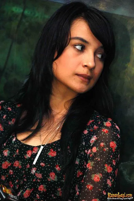 Foto Shireen Sungkar