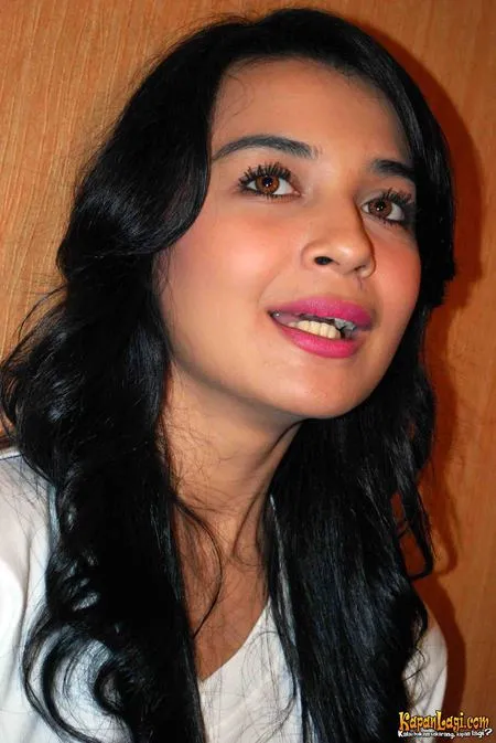 Foto Shireen Sungkar