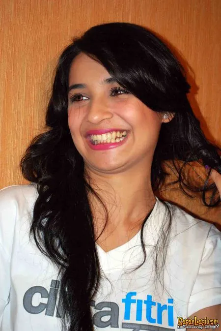 Foto Shireen Sungkar