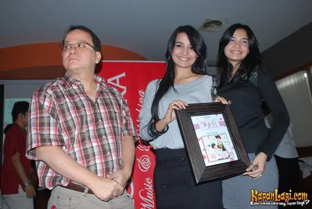 Foto Shireen Sungkar