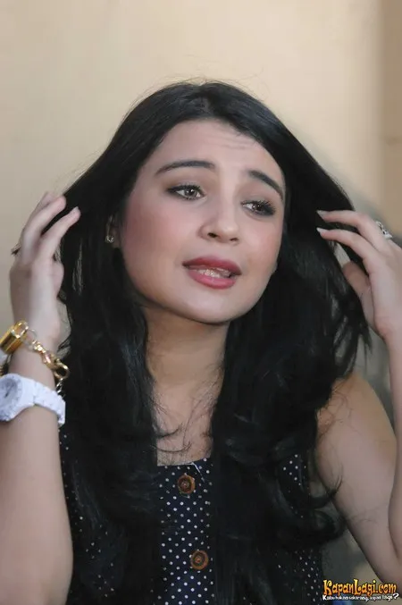 Foto Shireen Sungkar