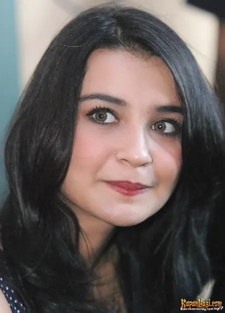 Foto Shireen Sungkar
